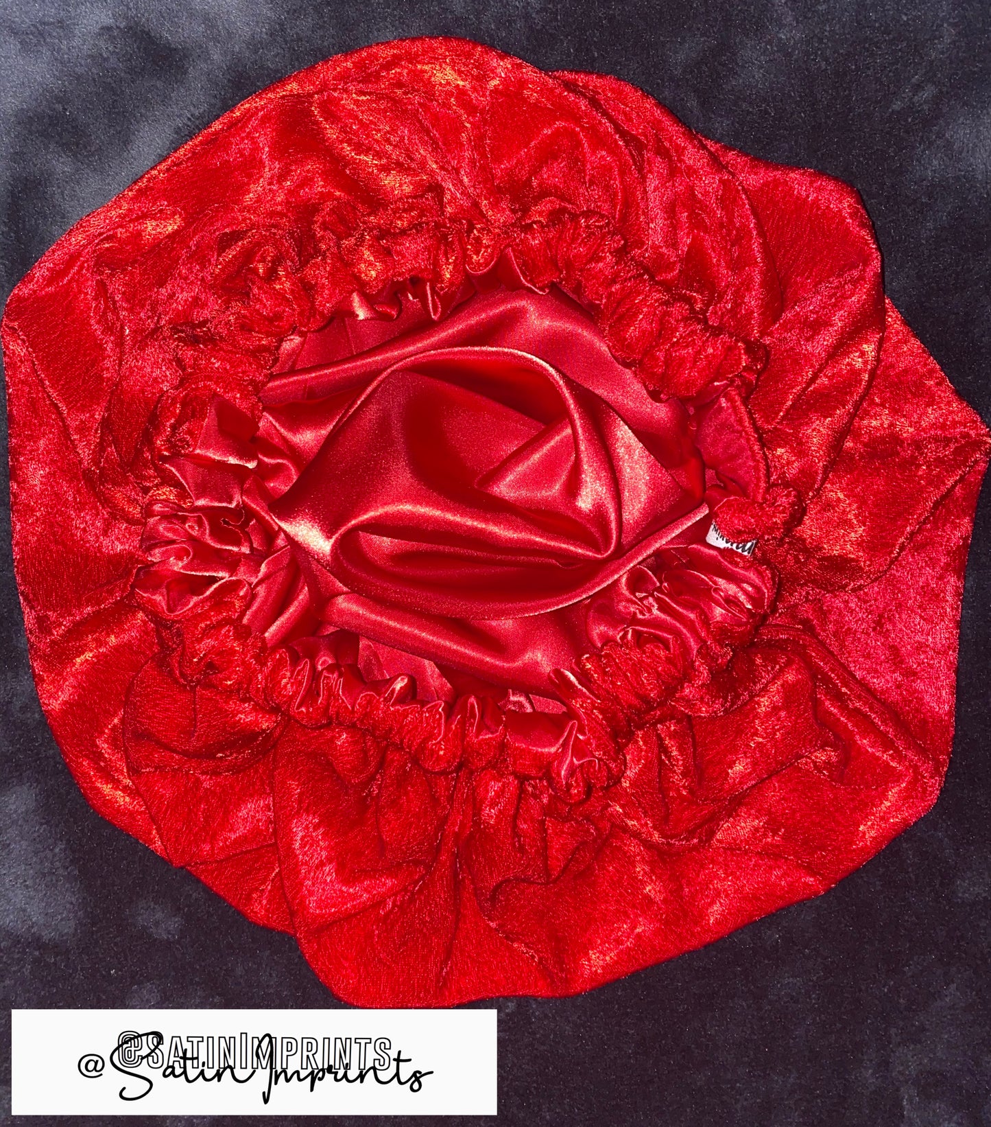Velvet Bonnet